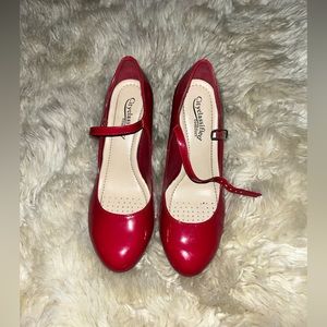 Red patten leather Pumps